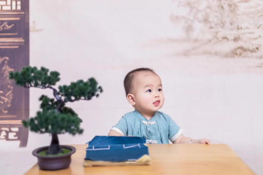 德宏怀孕为啥肚子会长毛