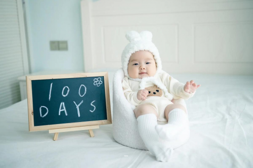 德宏七个月宝宝伸舌头 德宏七个月宝宝伸舌头